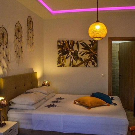 Golden Mile Studio-Apartment Ipsos Ngoại thất bức ảnh